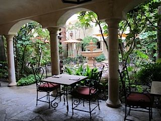 kenwood-patio.jpg