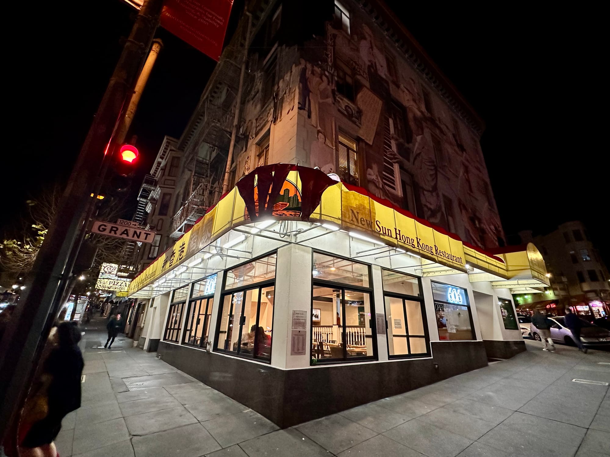 The exterior of 606 in Chinatown. Photo: © tablehopper.com.