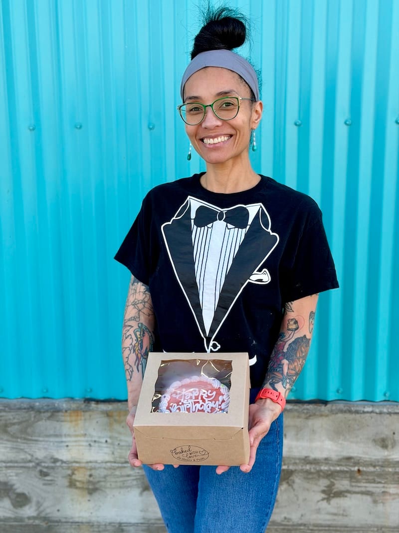 This week’s tablehopper: something sweet. (free)