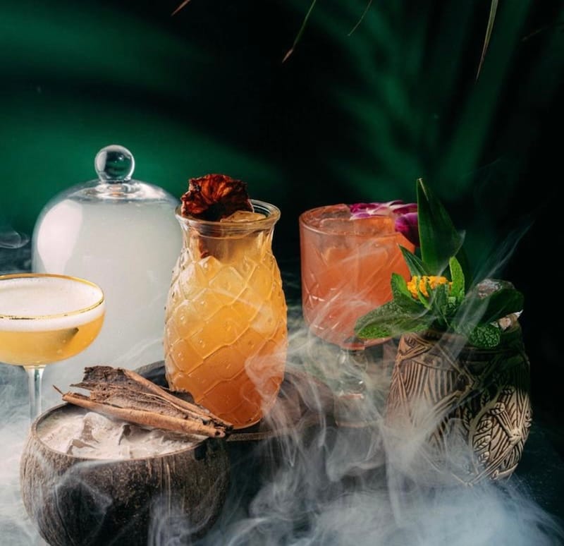 This week’s tablehopper: firebird. (free)