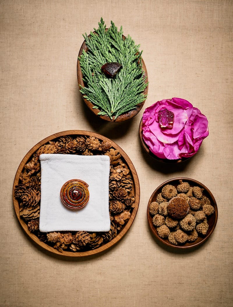 This week’s tablehopper: a big helping. (free)