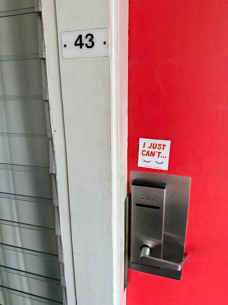 This week’s tablehopper: firebird. (free)