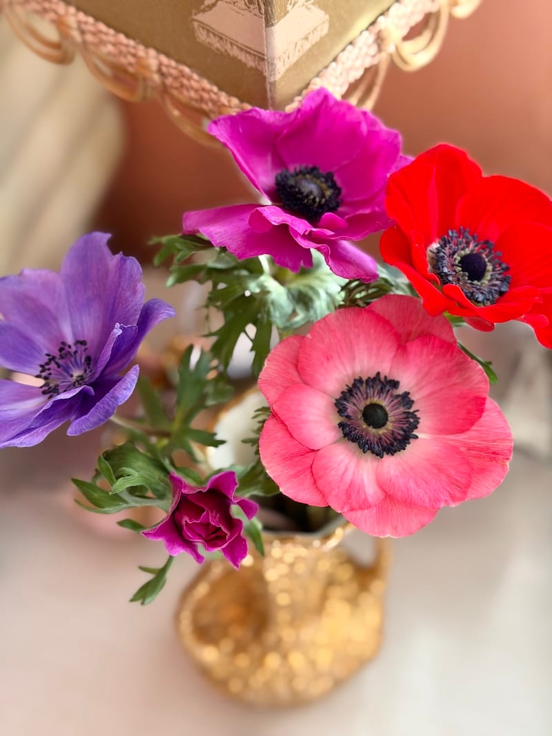 This week's tablehopper: a floral bouquet. (free)