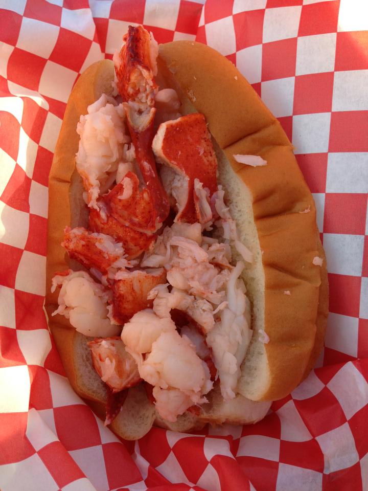 Lobsta_Truck_Roll.jpg