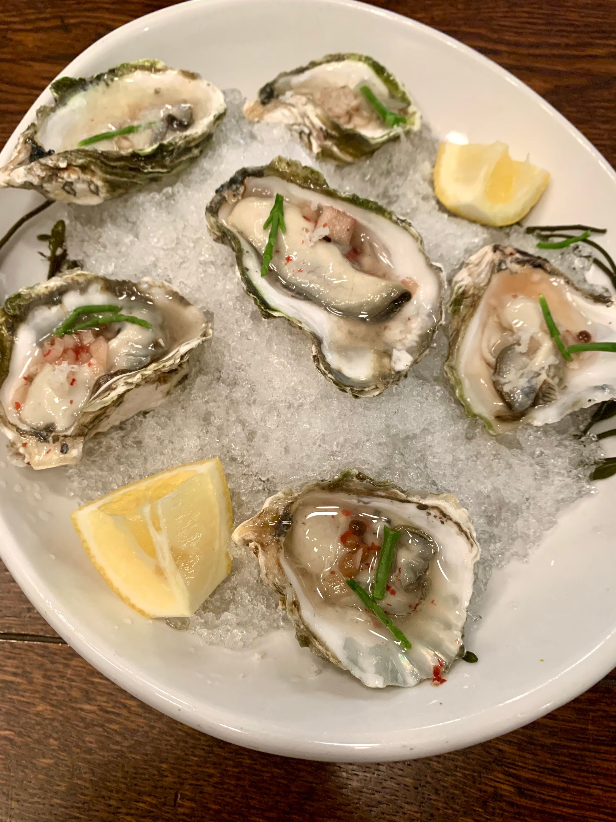 indiewinebar-oysters.jpg