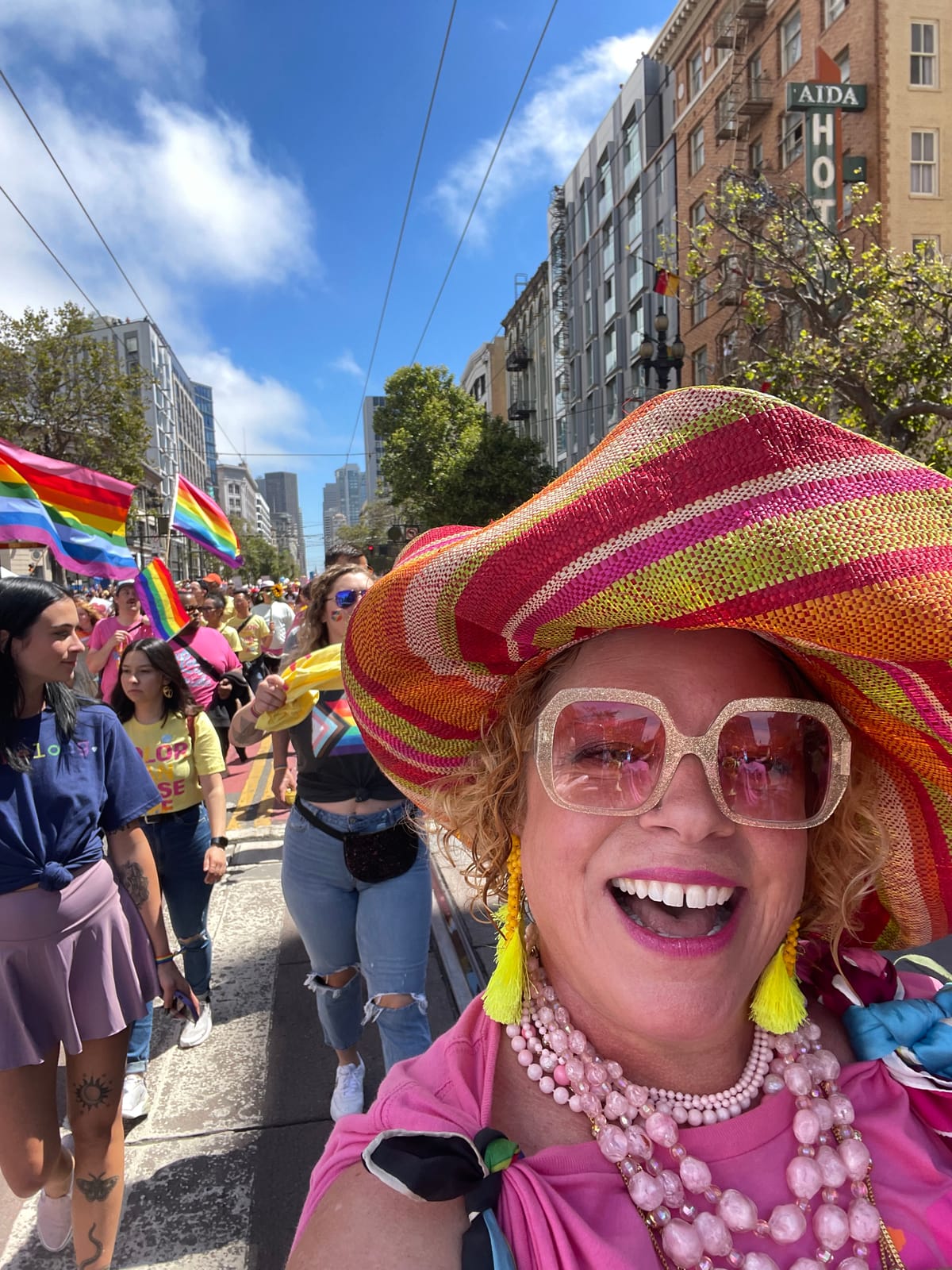 https://www.tablehopper.com/content/images/size/w1200/assets_c/2022/07/pridesunday-2022-thumb-160xauto-14462.jpg