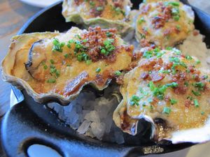 This week's tablehopper: less cranky, more hanky panky.