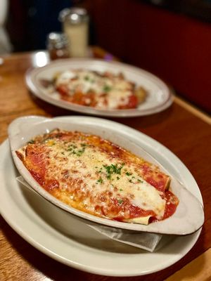 This week’s tablehopper: coming in like a lion.