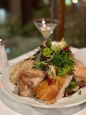 This week’s tablehopper: strike a pose. (free)