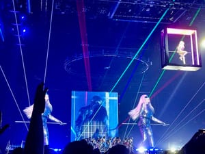 This week’s tablehopper: everybody. (free)