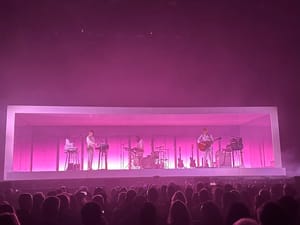 This week’s tablehopper: fresh air.