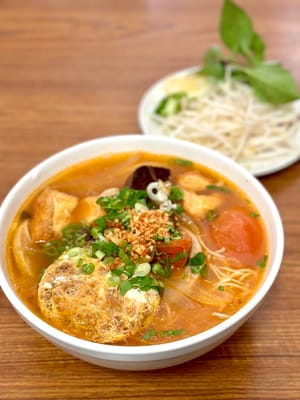 This week’s tablehopper: souped-up. (free)