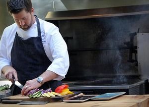 Dry Creek Chef's New Healdsburg Restaurant, Winter Closures Announced, Palmer's New Venture, and Meat Pies!