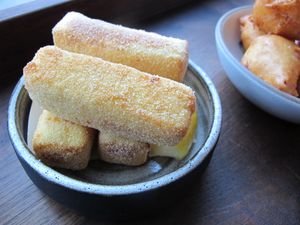 July 30, 2010 - This week's tablehopper: a tale of phoenixes.