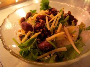 This week's tablehopper: rider on the storm.