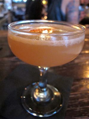 January 25, 2011 - This week's tablehopper: back on (the) track.