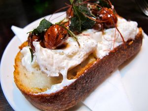 This week's tablehopper: stars and tripes.