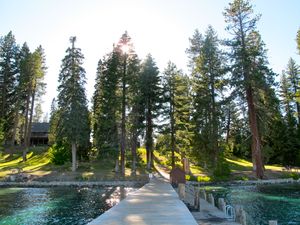 This week's tablehopper: powering down.