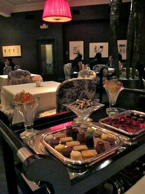 This week's tablehopper: start strong, finish strong.