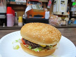 October 23, 2012 - This week's tablehopper: bat breaking.