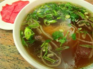 This week's tablehopper: the rain in spain...