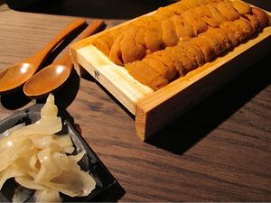 January 25, 2013 - This week's tablehopper: please pack your fork and go.