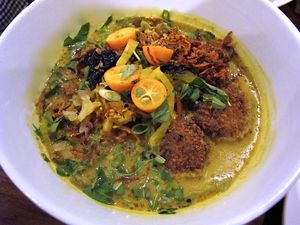 March 12, 2013 - This week's tablehopper: flav-o-flav.