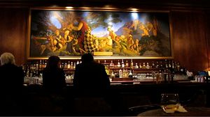 This week's tablehopper: *mic drop*.