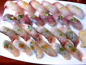 May 14, 2013 - This week's tablehopper: lurve is in the air.