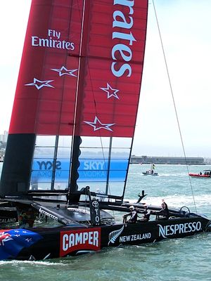 This week's tablehopper: boat hopping.