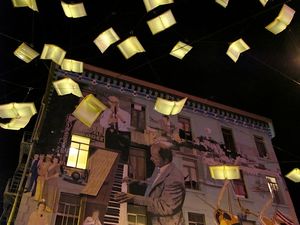 October 18, 2013 - This week's tablehopper: pimped out.