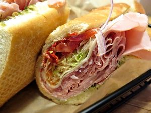 This week's tablehopper: love handles.