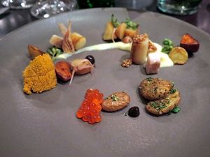 This week's tablehopper: decembrrrrr.