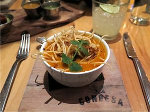 This week's tablehopper: courting the fog, flirting with rain.