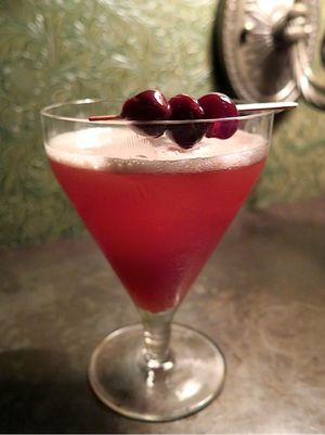 This week's tablehopper: make it rain.