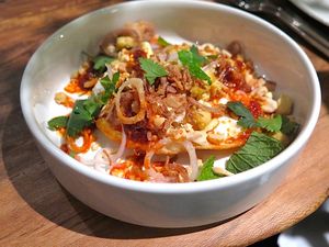 March  4, 2014 - This week's tablehopper: all right, all right, all right.