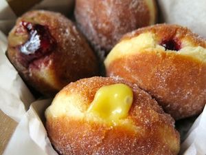 This week's tablehopper: vissi d'arte.