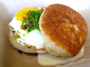 April  4, 2014 - This week's tablehopper: extra extra.