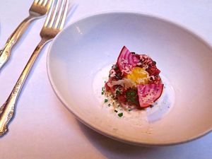 June  3, 2014 - This week's tablehopper: on the town.