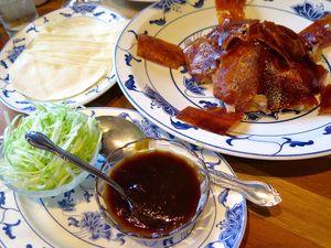 August 15, 2014 - This week's tablehopper: meow mix.