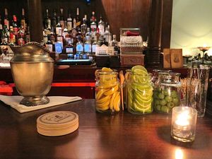 December 16, 2014 - This week's tablehopper: city lights.