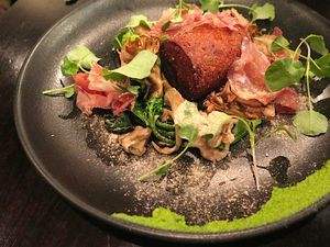 This week's tablehopper: Jabba no barter.