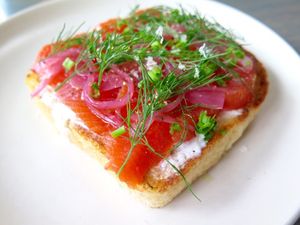 May 19, 2015 - This week's tablehopper: Don patrol.