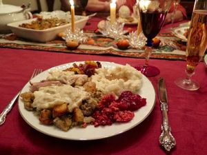 December  1, 2015 - This week's tablehopper: shaken, not stirred.