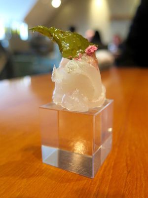 April 19, 2016 - This week's tablehopper: clicking my heels.