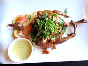 November 22, 2016 - This week's tablehopper: turkey trot.