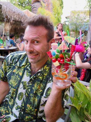 This week's tablehopper: let's eat (and drink)!