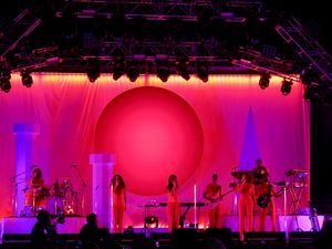 This week's tablehopper: fricking ffffffffffogust.