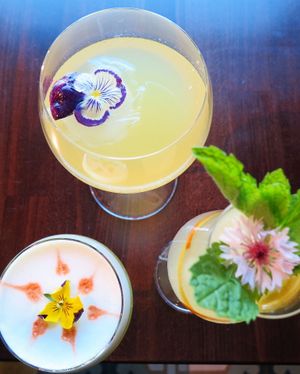 This week's tablehopper: easy as one-two-three.