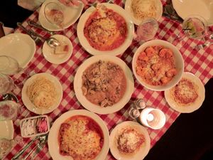 This week's tablehopper: pop Champagne!